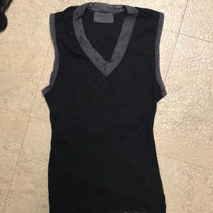Black camisole w gray lace trim. Size S.